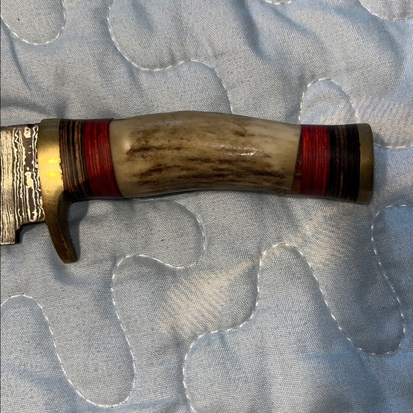 Handcrafted Leather Sheath Knife - Picture 6 of 10